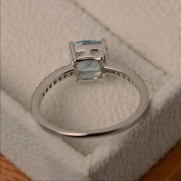 New 925 Silver Cushion Cut Aquamarine Elegant Ring - Picture 3 of 4